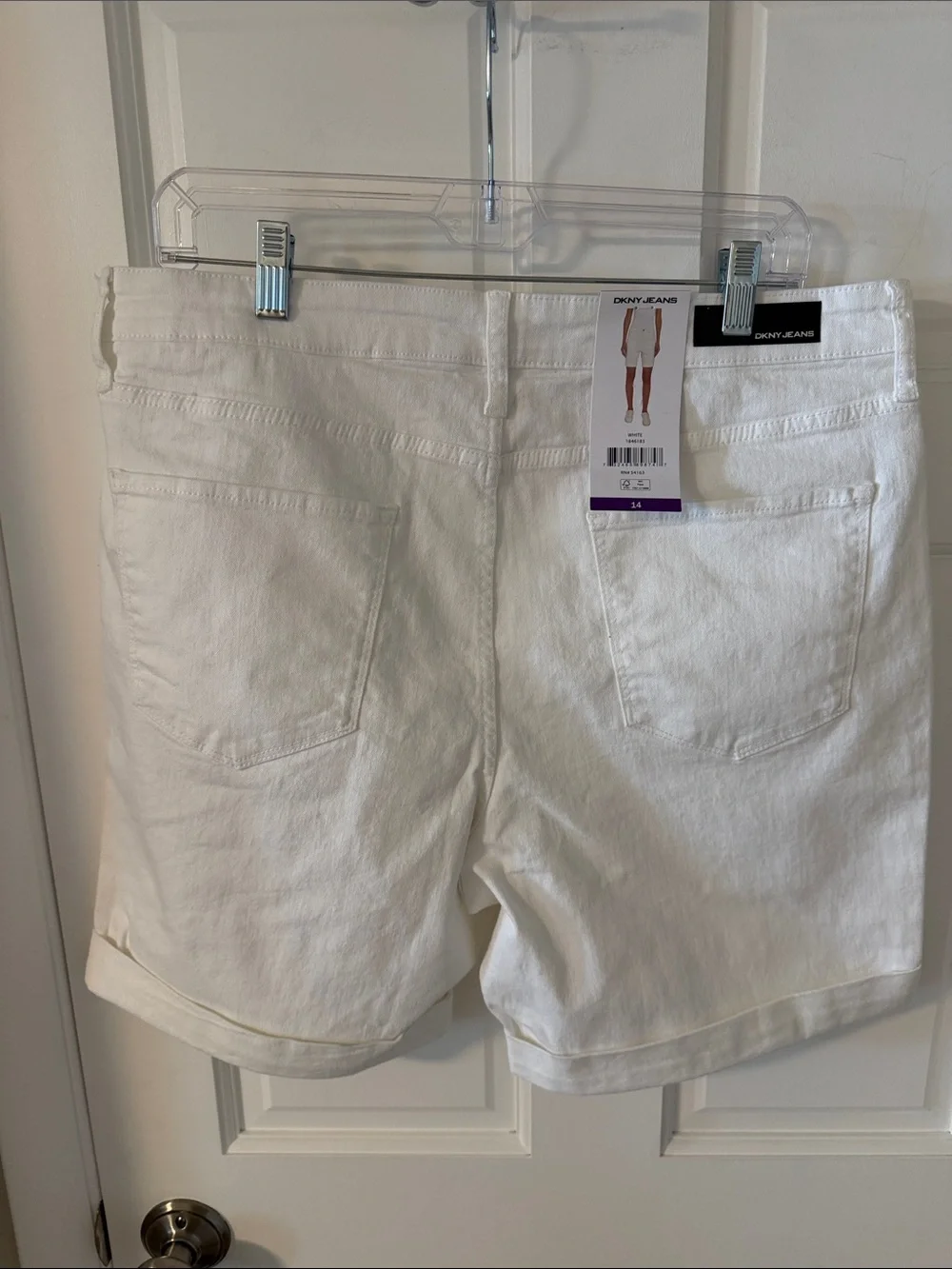 NWT DKNY White High Rise Stretch Denim Fixed Cuff Jean Shorts size 14